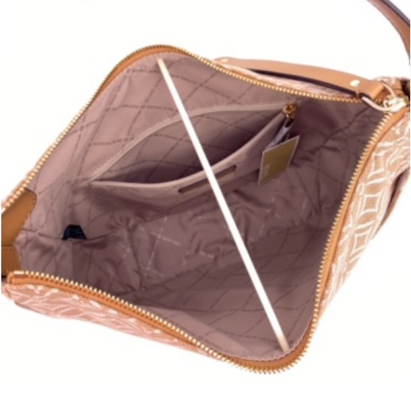 Michael Kors Dover Large Half Moon Shoulder Bag Handbag Deer MK - Picture 6 of 10